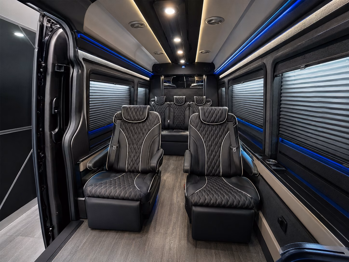 convention shuttle bus loops for multi day conferences in downtown louisville