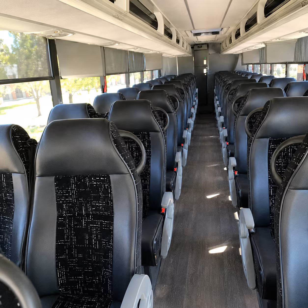 easily book transportation for your next bachelor or bachelorette party 5
