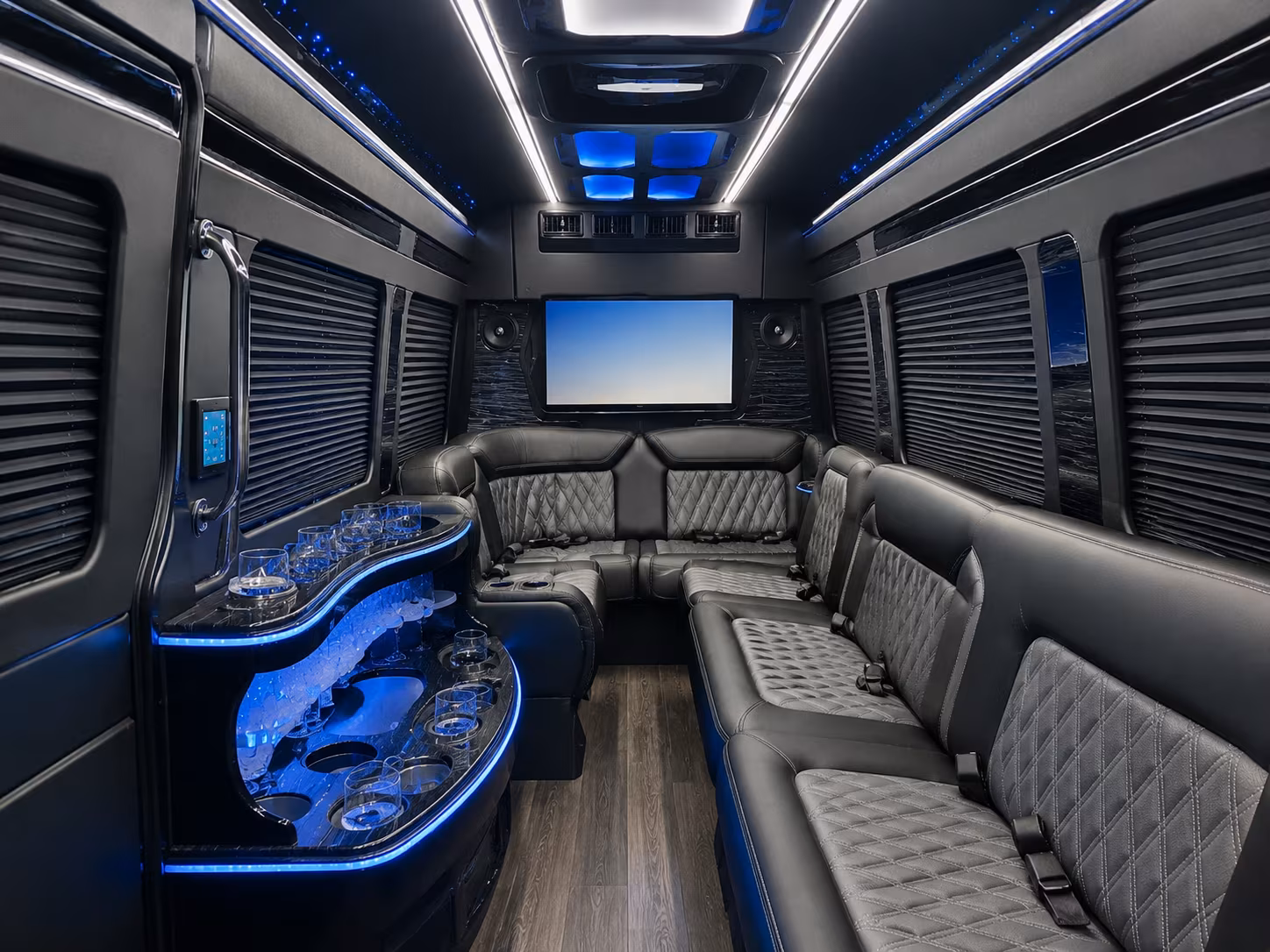 easily book transportation for your next convention or trade show 1