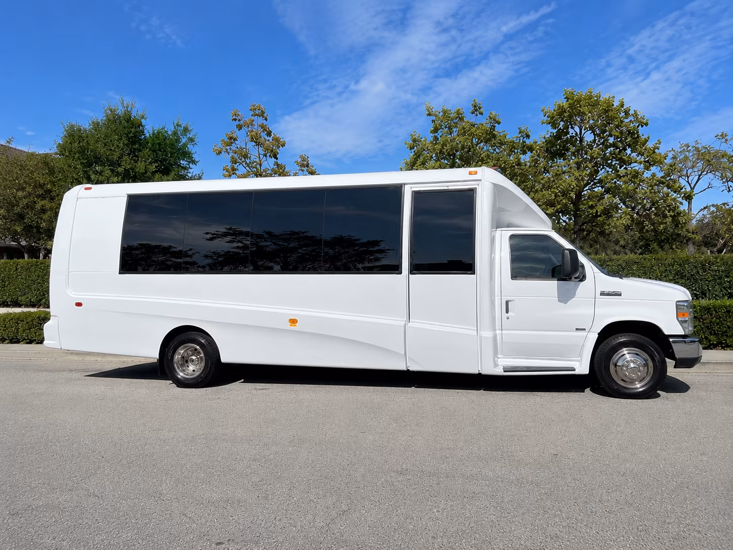 easily book transportation for your next private event 4