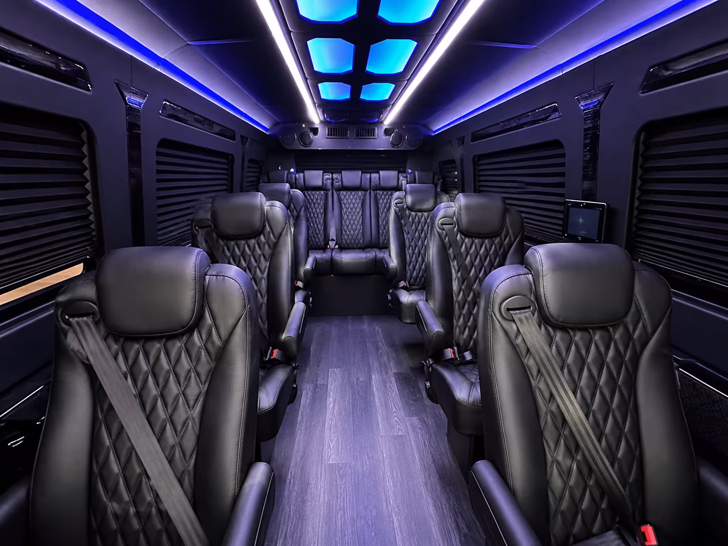 easily book transportation for your next sporting event 3