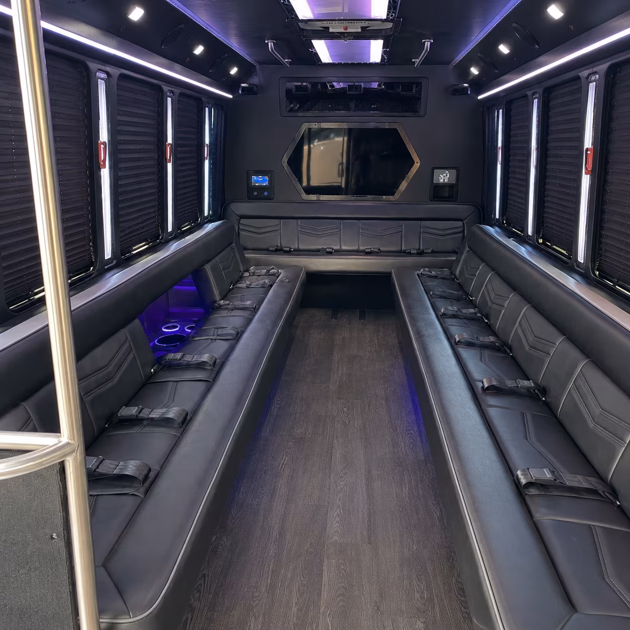 louisville 18 passenger party bus interior