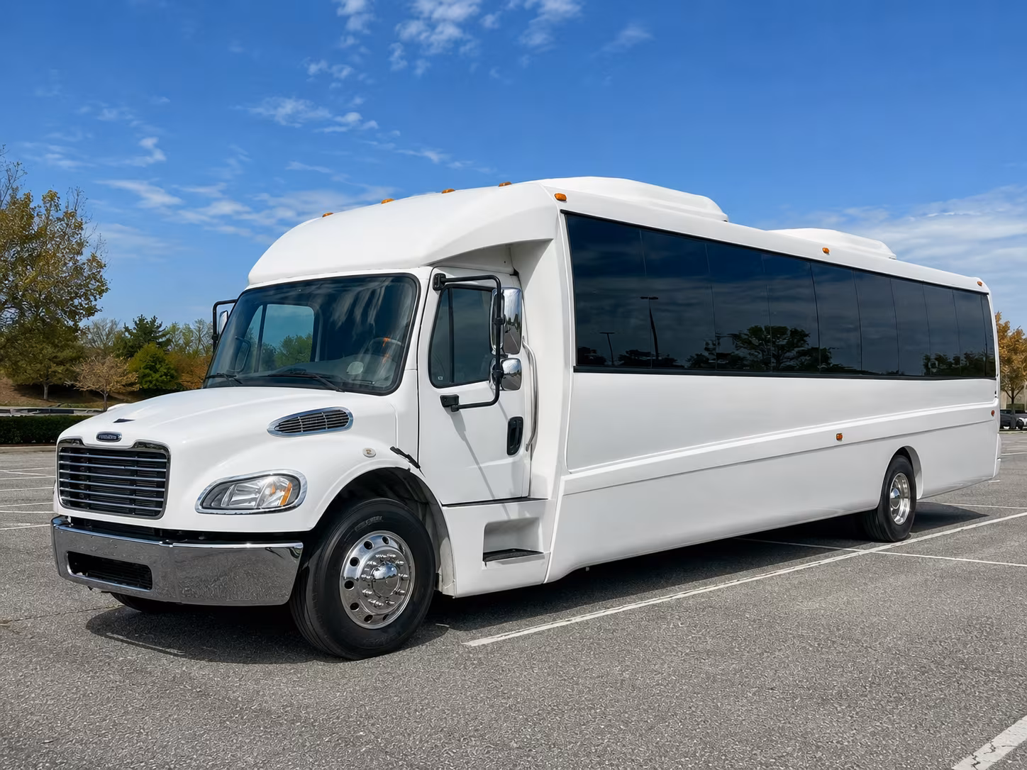 louisville 30 passenger party bus