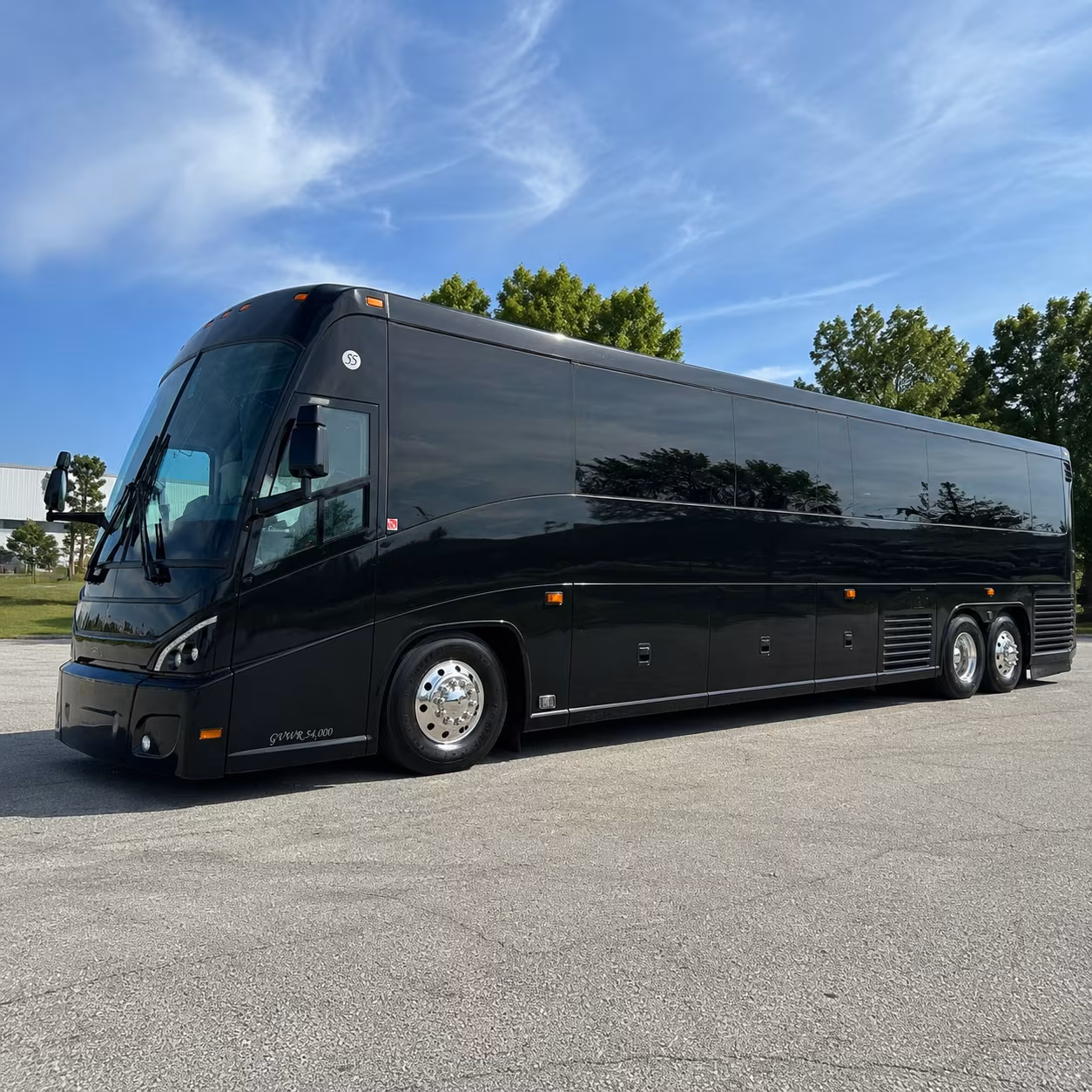 louisville 47 passenger charter bus