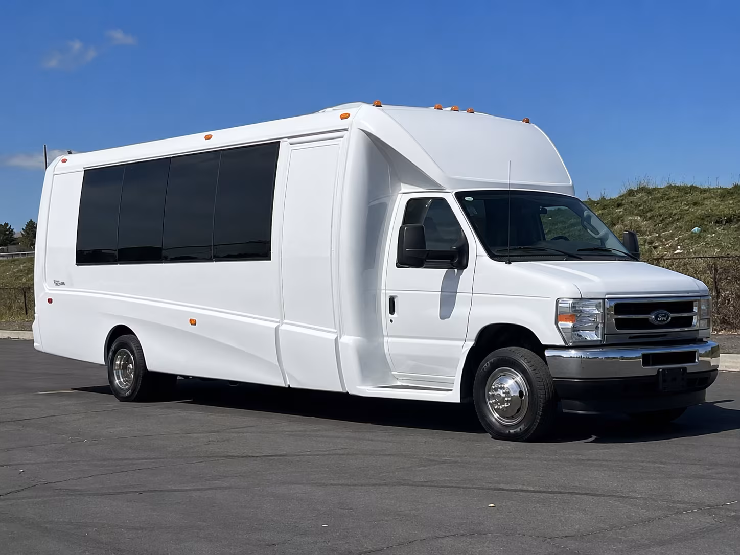 louisville zoo and family birthday party bus rentals for all ages