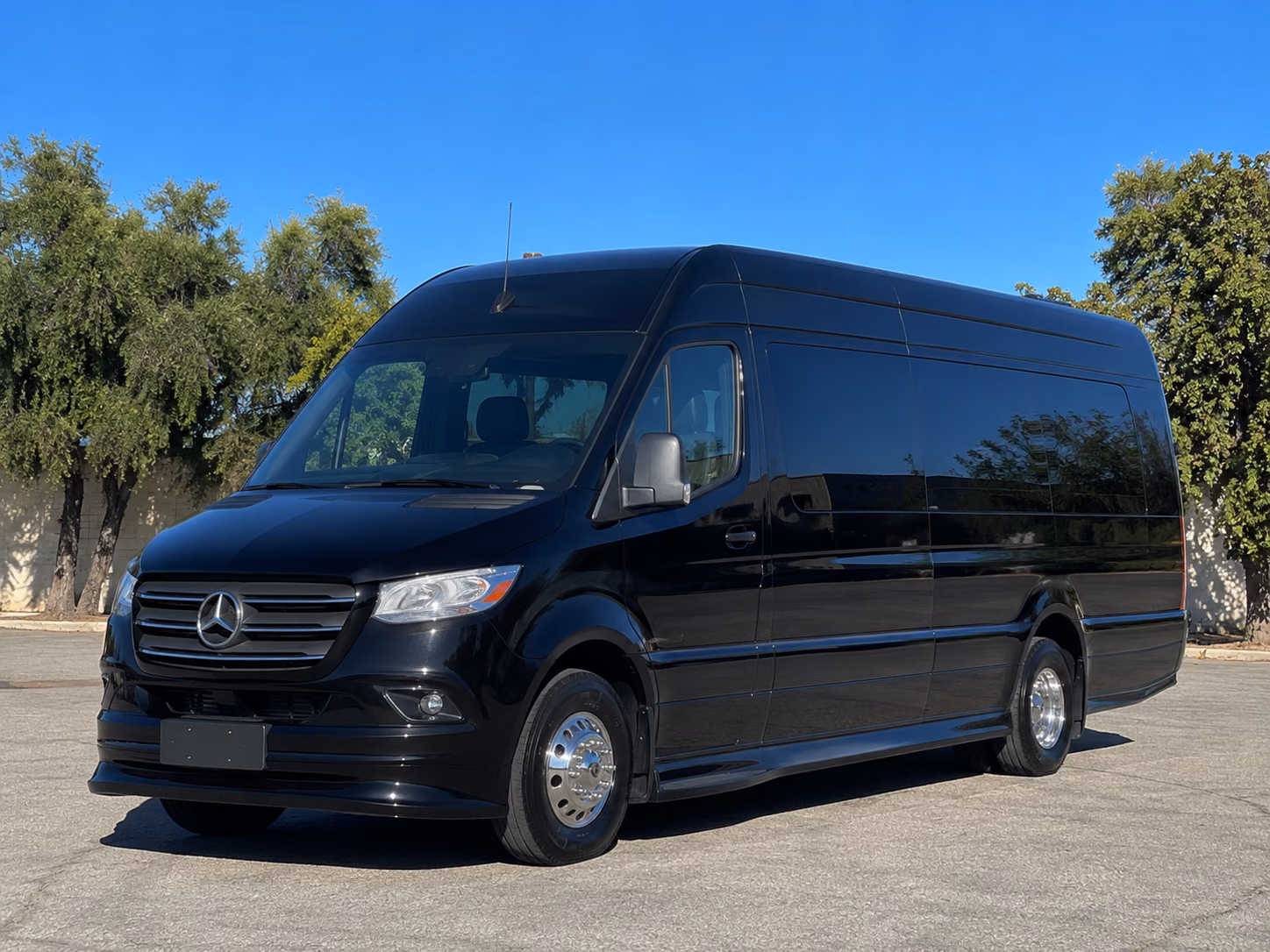 transportation serving louisville and nearby cities